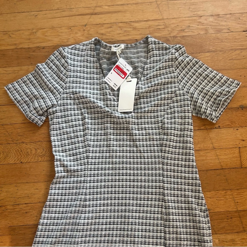 Pleione Short Sleeve Gray Dress Size Small Plaid Workwear Knit Peplum Office - Picture 7 of 8